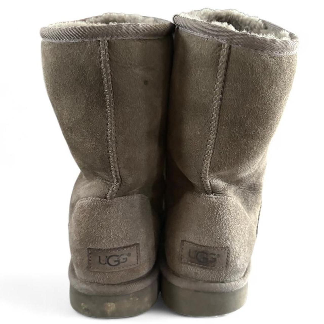 Womens Ugg Classic Boots Sz 8